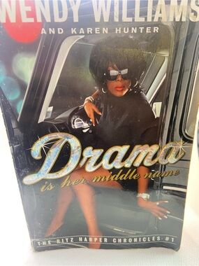 Wendy Williams "Drama Is Her Middle Name" Hardcover Book - Black & Gold